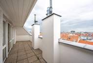 Sanierte Dachgeschoss Maisonette Wohnung mit 2 Terrassen inkl. 2 Stapelparker / ab sofort verfügbar