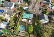 KLEINGARTENHAUS / GRUNDSTÜCK AM HACKENBERG - EIGENGRUND - GANZJÄHRIG WOHNEN - GROSSE TERRASSE UND POOL - MITTEN IM GRÜNEN