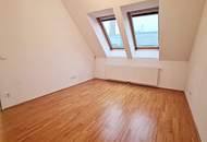 VIKTORGASSE, FERNBLICK, 84 m2 Dachgeschoß mit 30 m2 Terrasse, 2 Zimmer, Wohnküche, 2 Bäder, Parketten, U1-Nähe