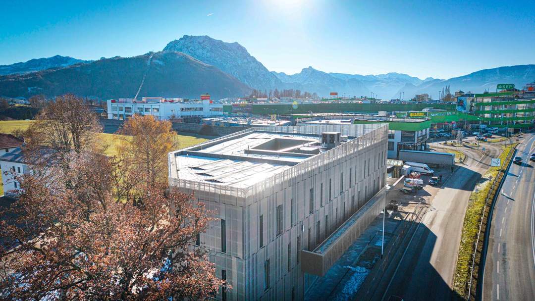 Modernste Büroräumlichkeiten!