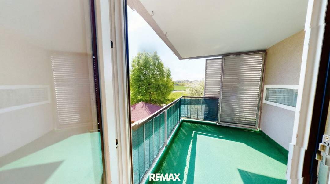 Loggia-Wohnung im 1. Liftstock mit Grünblick in Kaiserebersdorf beim Leberberg