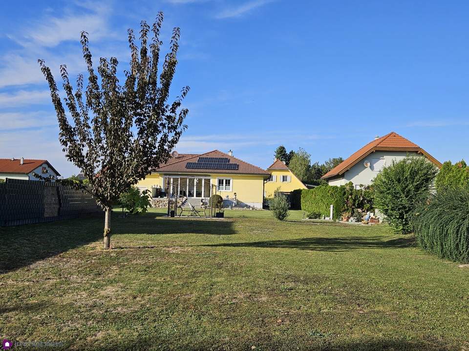 Ebener sonniger Baugrund in Grünruhelage- hier könnte Ihr Traumhaus stehen!