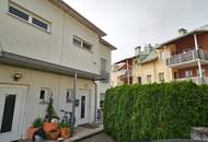 Reiheneckhaus mit Gartenidylle, Pool und moderner Ausstattung