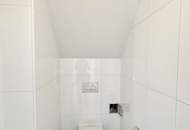 Charmante 2-Zimmer-Dachgeschosswohnung mit Süd-Terrasse und Kühlung nähe Arenbergpark