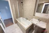 Helle, teilsanierte 3-Zimmerwohnung!