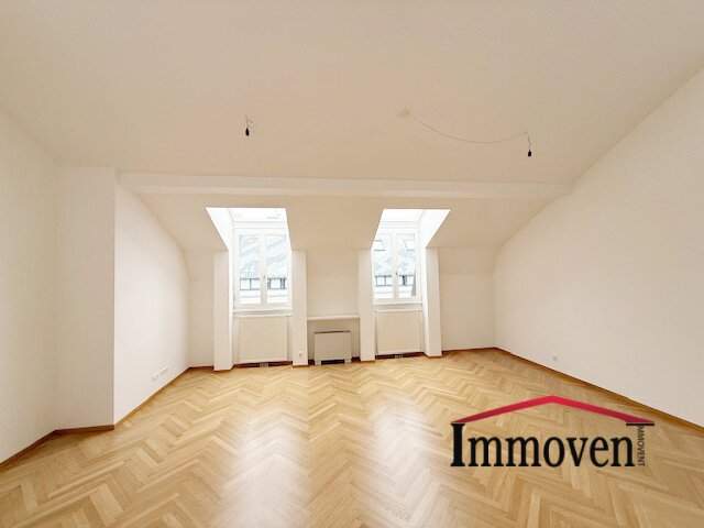TOPLAGE in Wiener Innenstadt - 3-Zimmer-Dachgeschosswohnung mit Balkon!