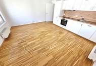 Ecke gut - alles gut! Hier wohnt Ihr Kapital und es fühlt sich wohl! Traumhafte Eckwohnung! Freier Mietzins! Hell + Ruhige Einbahnstraße + Wunderschön saniertes Altbauhaus + Tolle Infrastruktur und Anbindung!