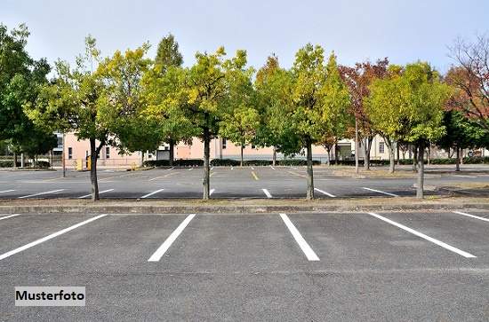 Pkw-Stellplatz + provisionsfrei +