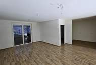 Unbefristet, schön und neuwertig - 3-Zimmer-Wohnung mit Loggia!
