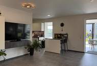 Neuwertige Doppelhaushälfte in ruhiger Ortsrandlage