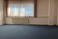 Gewerbeobjekt mit vielseitigen Nutzungsmöglichkeiten direkt an der B149 in St. Florian am Inn