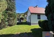 Einfamilienhaus mit schönem Grundstück!