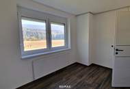 Großes Haus mit 2 Wohneinheiten und schönem Garten in ruhiger Lage in Neuhaus