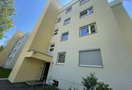 Freundliche 2-Zimmerwhg. in herrlicher Sonnenlage im Grünen – mit Balkon &amp; Garage!