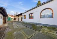 Traditionelles Landhaus mit idyllischem Innenhof in Mailberg!