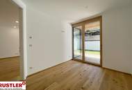 Eleganz im Grünen – Hochwertige Gartenwohnung mit Ost-West-Ausrichtung