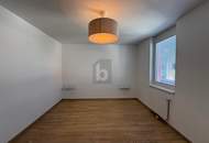 SONNIGE NEUBAUWOHNUNG MIT PRIVATEM BALKON & TIEFGARAGE