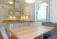 Hochwertige Familieninsel mit Reihenhauscharakter