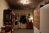 Haus mit Innenhof &amp; Nebengebäuden – ideal für Familien, Tierhaltung oder Wohnen &amp; Arbeiten