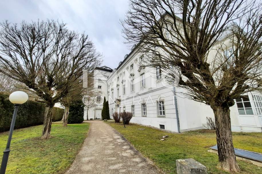 KFZ-Überdachter-Abstellplatz Schloss Traunegg T06, Kleinobjekte-miete, 61,77,€, 4600 Wels-Land