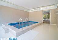 Luxuriöse Villa mit Indoor-Pool, parkähnlichem Grundstück mit Wasserversorgung durch eigenen Brunnen