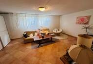 PREISREDUKTION! Großzügige Villa in Graz-Straßgang auf sonnigem Grundstück mit hoher Bebauungsdichte!