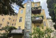 1080! Perfekt geschnittene 4-Zimmer-DG-Wohnung mit 2 Terrassen im Herzen des 8. Bezirks!