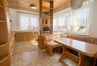 Großzügiges Ein- oder Zweifamilienhaus mit sonniger Dachterrasse