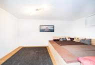 STARTPREIS! Luxuriöse Doppelhaushälfte mit Pool und Seeblick in Fuschl