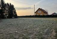 Voll aufgeschlossenes Grundstück in Autobahnnähe - kein Bauzwang