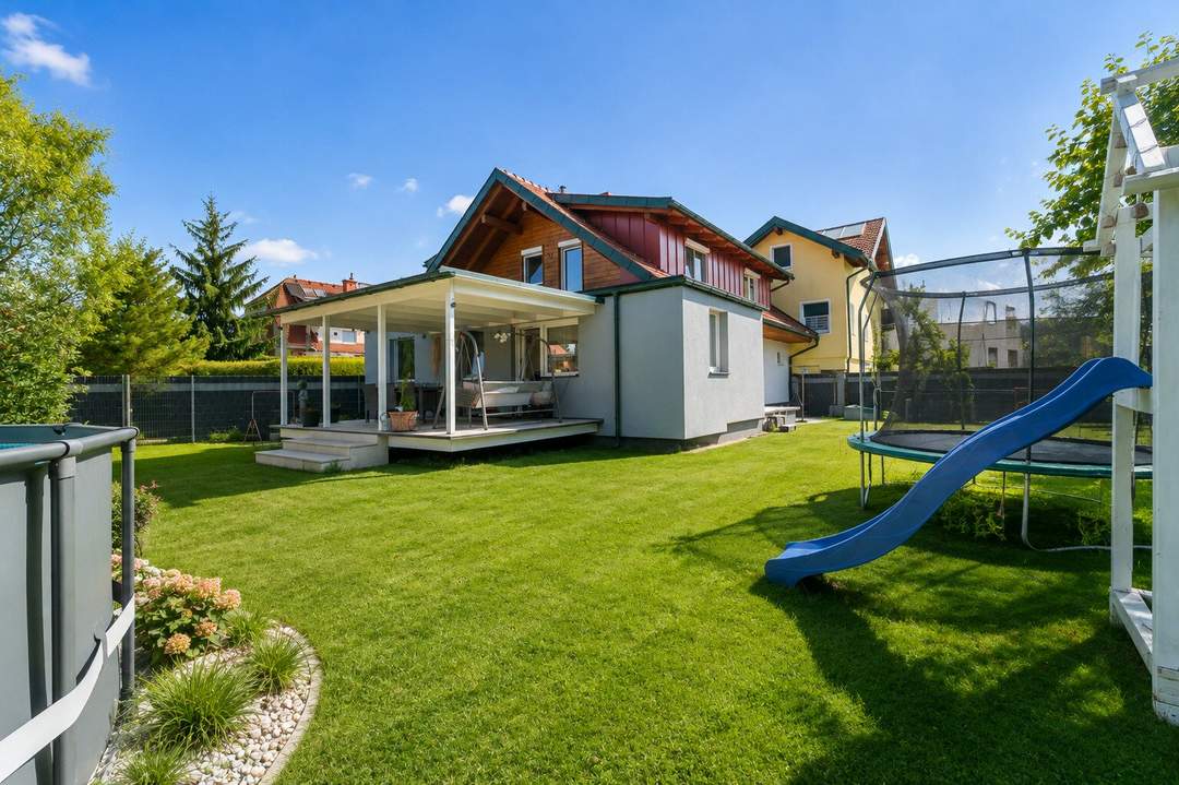 Zwei Wohneinheiten – ein Zuhause mit vielen Möglichkeiten | Zweifamilienhaus mit großem Garten in Wolfsberg