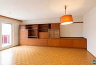 Wohnraum mit Potenzial – großzügige Wohnung mit zwei sonnigen Loggien
