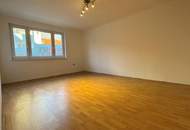 ERFOLGREICH VERKAUFT! Rohdiamant mit Potential - 2-Zimmer Wohnung am Hauptplatz von Liezen