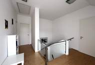 Exklusive Villa mit Terrasse, Balkon und Doppelgarage!