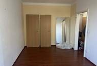 3 Zimmer Wohnung plus Loggia und Lift