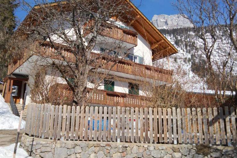 ALTAUSSEE mit Kupferdachl: Wohnung zum Renovieren + Balkon - Topaussicht See &amp; Berge, Wohnung-kauf, 200.000,€, 8992 Liezen