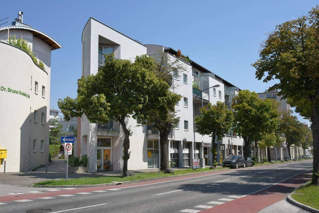 2-Zimmer-Wohnung mit Garten in Bahnhofsnähe