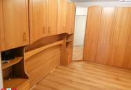 Wünderschönes, 2017 renoviertes Haus auf großem Grundstück mit traumhaftem Garten in Toplage von Stockerau