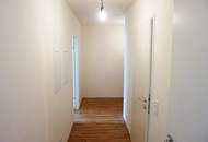 15370 - Hofruhelage mit Balkon und Dachterrasse