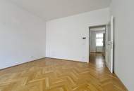Hofruhelage: Altbauwohnung mit Grünblick!