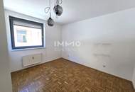 TOP INNENSTADT LAGE - Sporgasse 29 - Freundliche 2 Zimmer Wohnung mit schönen Balkon in Innenhoflage - Top 16