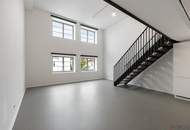 ERSTBEZUG nach Sanierung | Außergewöhnliches Loft mit Raumhöhe bis zu ca. 4,90 m | Büro/Praxis Nutzung und Kurzzeitvermietung möglich