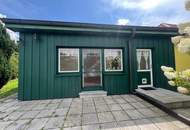 SONNIGER BUNGALOW IN GRÜN - BESTLAGE