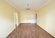 ca. 106m2, 4 Zimmer zu SANIEREN, 2 EINGÄNGE!