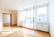 COMING SOON - Hofseitige Vier Zimmer Dachterrassenwohnung, frisch ausgemalt, vier Minuten von Unter St. Veit