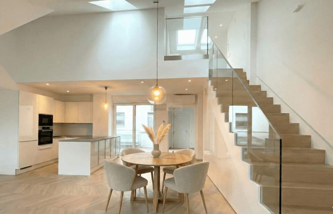 Wohnen &amp; Arbeiten im Ersten: Luxus-Maisonette am Rudolfsplatz (2 Eingänge) - VIDEO verfügbar !