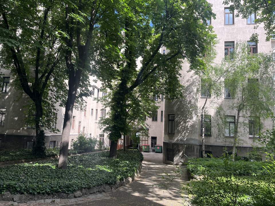 Exklusives Wohnen im Weyringerhof mit Parkblick