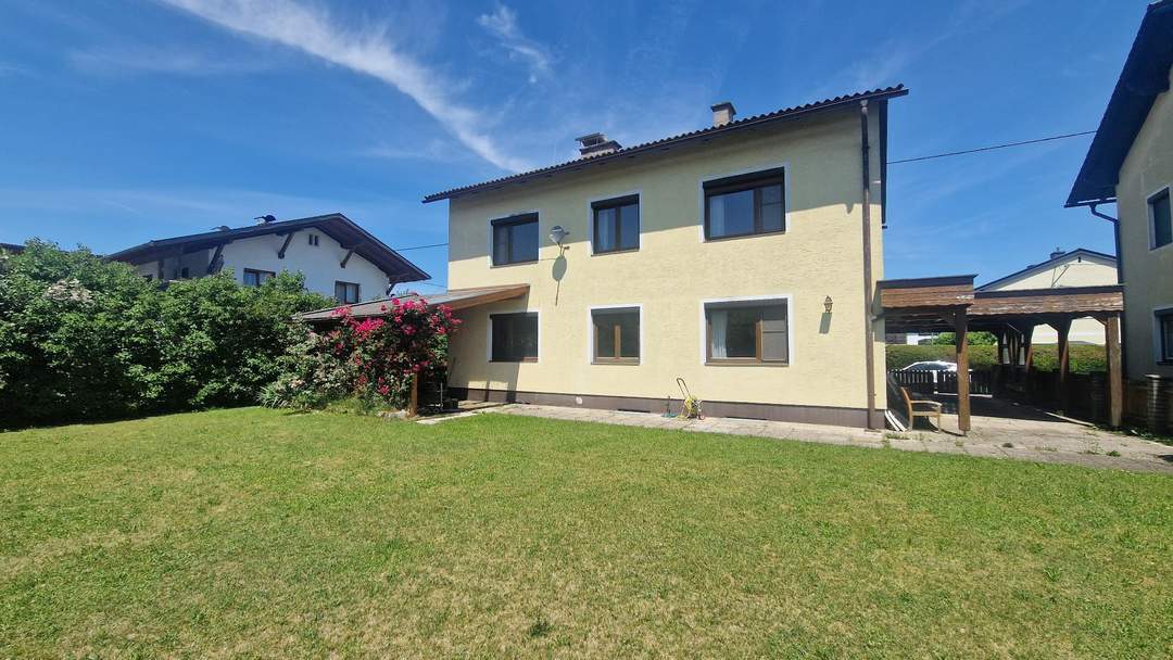 Zweifamilienhaus mit großem Keller, Garten und Carport-nur wenige Minuten von Klagenfurt entfernt.