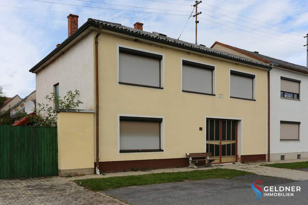 Großzügiges Bauernhaus in Landsee, Burgenland mit ca. 162 m² Wohnfläche, Nebengebäuden und Garten - sofort zu beziehen