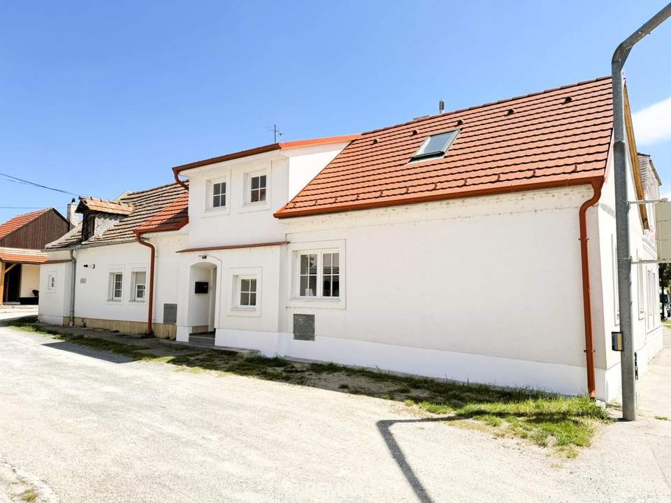 Kleines saniertes Bauernhaus ohne Garten zum Superpreis!